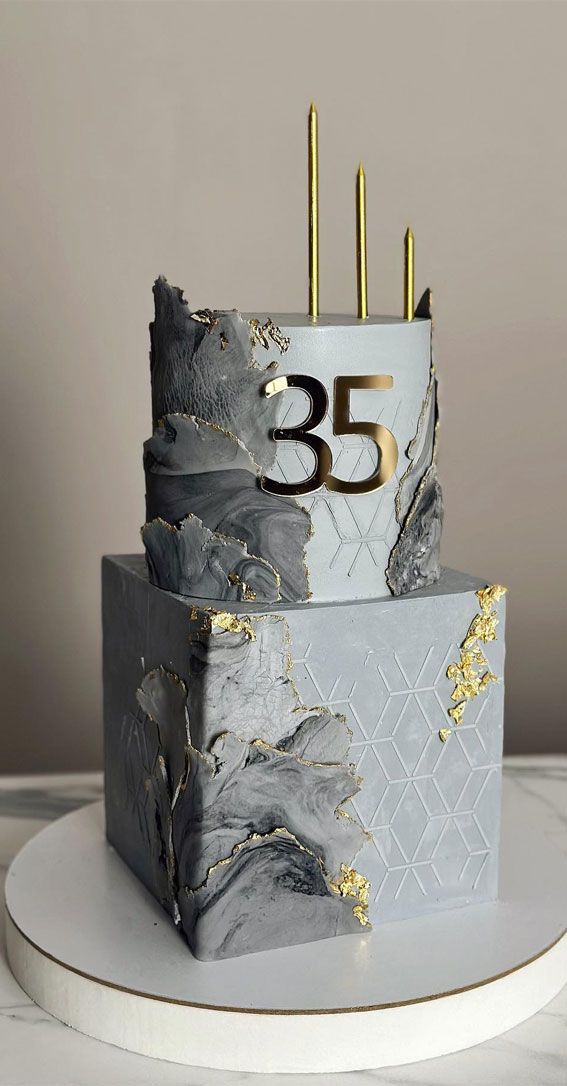 Custom Cake Creation